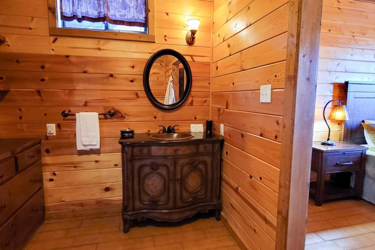 Treetop Tranquilty Sevierville Extérieur photo